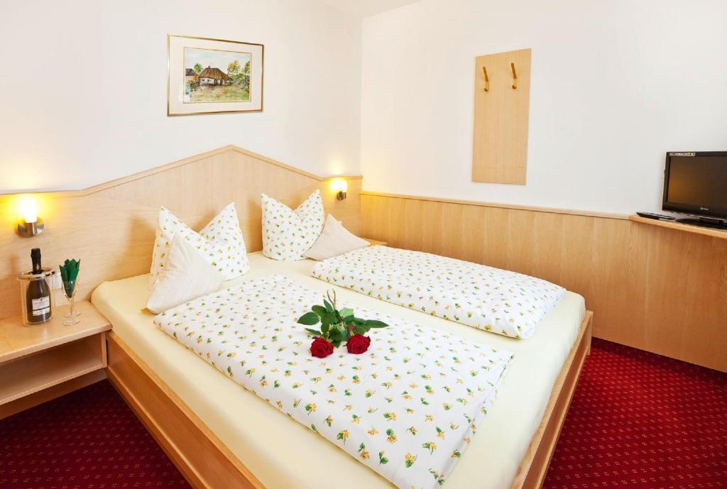 Hotel Restaurant Fruehlingsgarten Füssen Zewnętrze zdjęcie