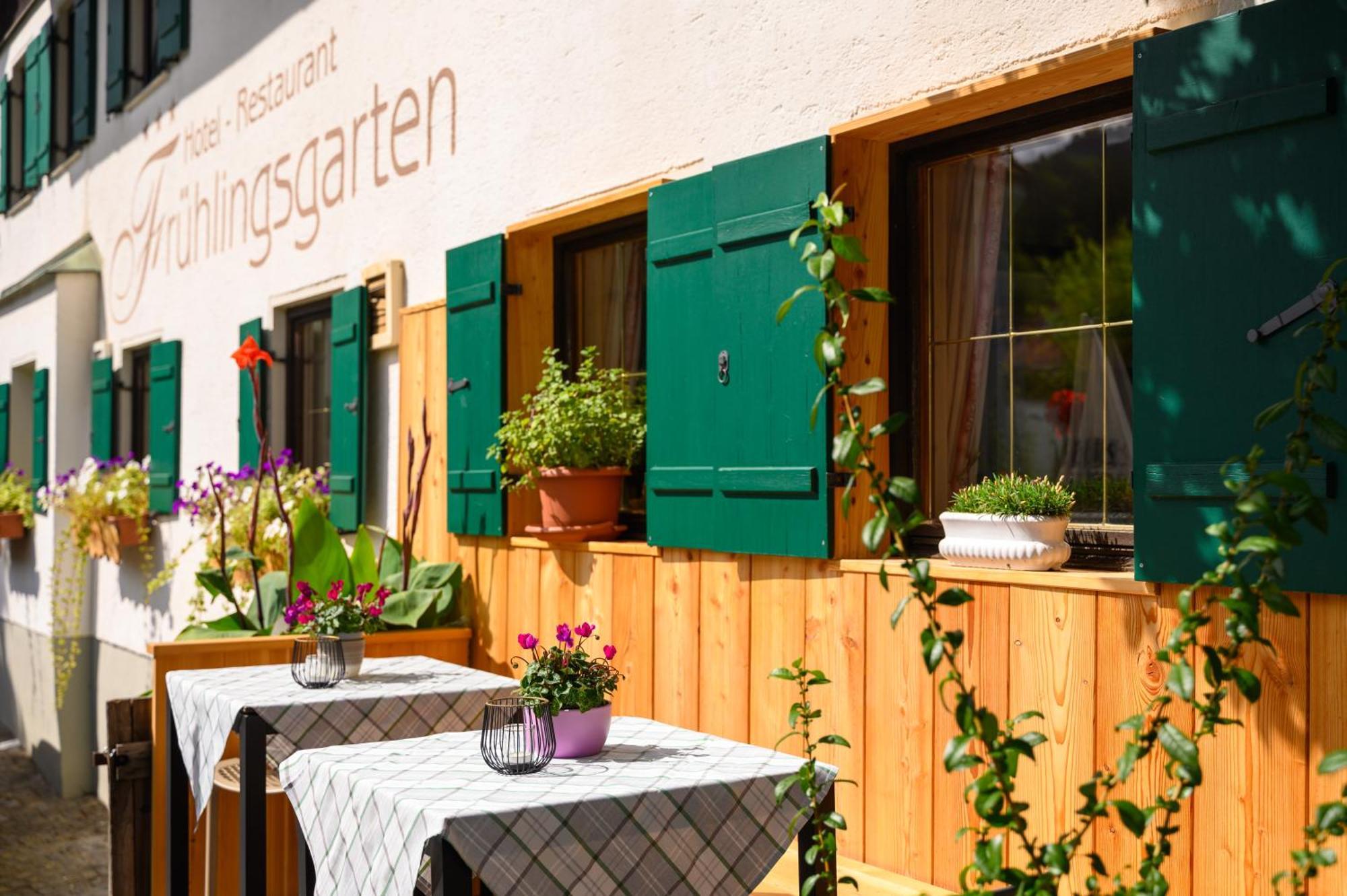 Hotel Restaurant Fruehlingsgarten Füssen Zewnętrze zdjęcie