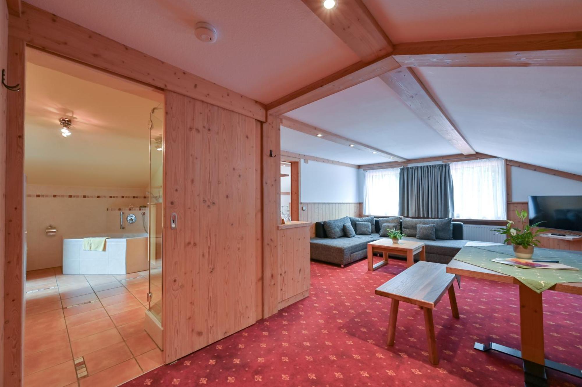 Hotel Restaurant Fruehlingsgarten Füssen Zewnętrze zdjęcie