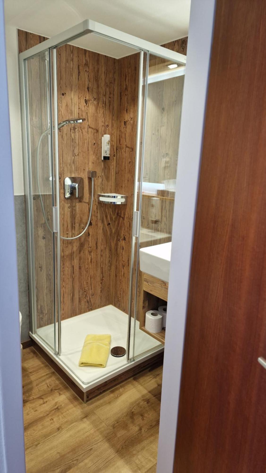 Hotel Restaurant Fruehlingsgarten Füssen Zewnętrze zdjęcie