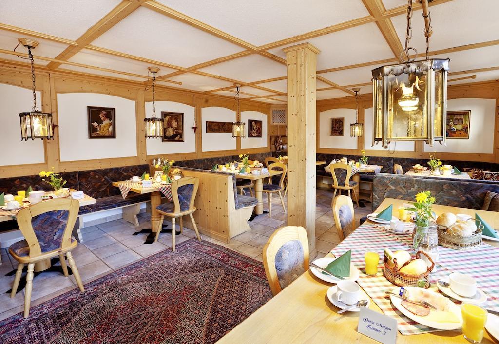 Hotel Restaurant Fruehlingsgarten Füssen Zewnętrze zdjęcie